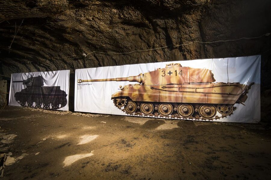 Wroclaw: Private Tour to Project Riese - Inside the tunnels: using the audio guide well