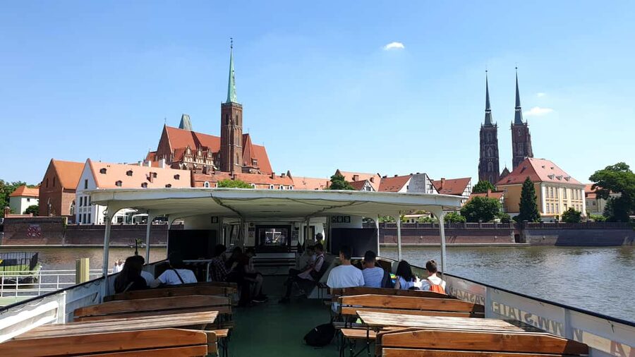 Wrocław: Short City Guided-Walk and Boat-Cruise (2 h) - Key highlights worth your time
