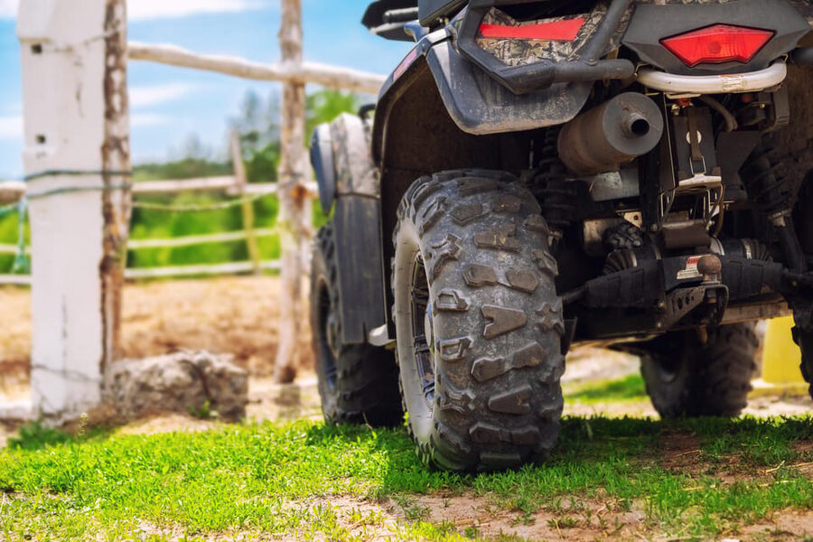 Zakopane: Extreme Quad Adventure with Bonfire & Transfers - The one-hour trail ride: mud, forest paths, and viewpoint payoff