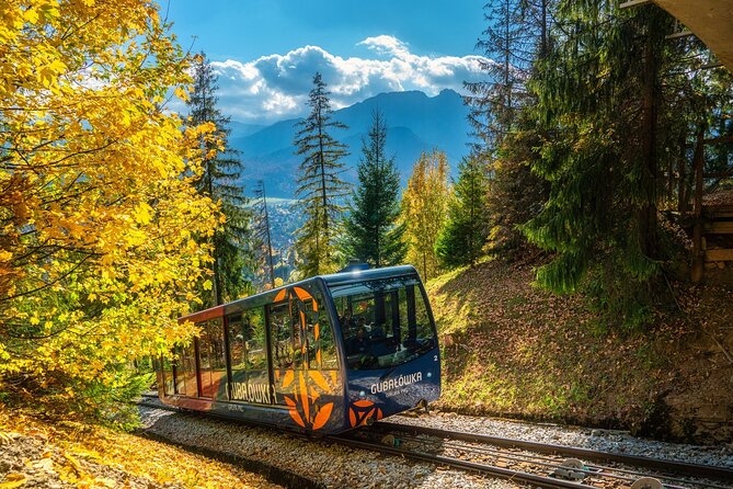 Zakopane Private day trip from Krakow with Hot Springs, cable Car - Key things to know before you go