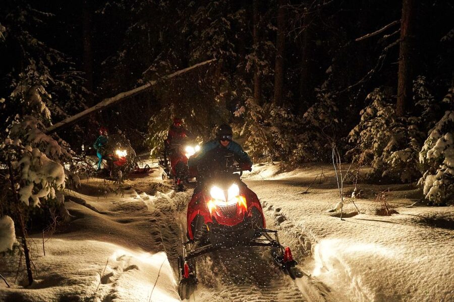 Zakopane: Snowmobiles Expedition and Optional Bonfire - Safety basics, and the driver rules you should not skip